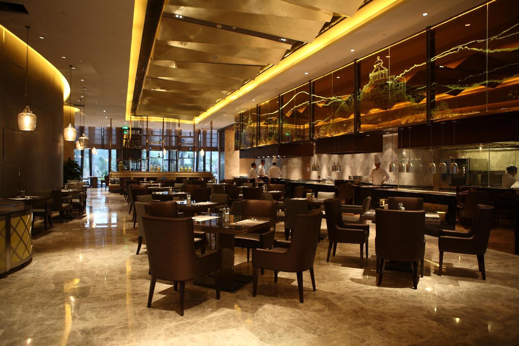 Wanda Realm Jiangmen Hotell Exteriör bild