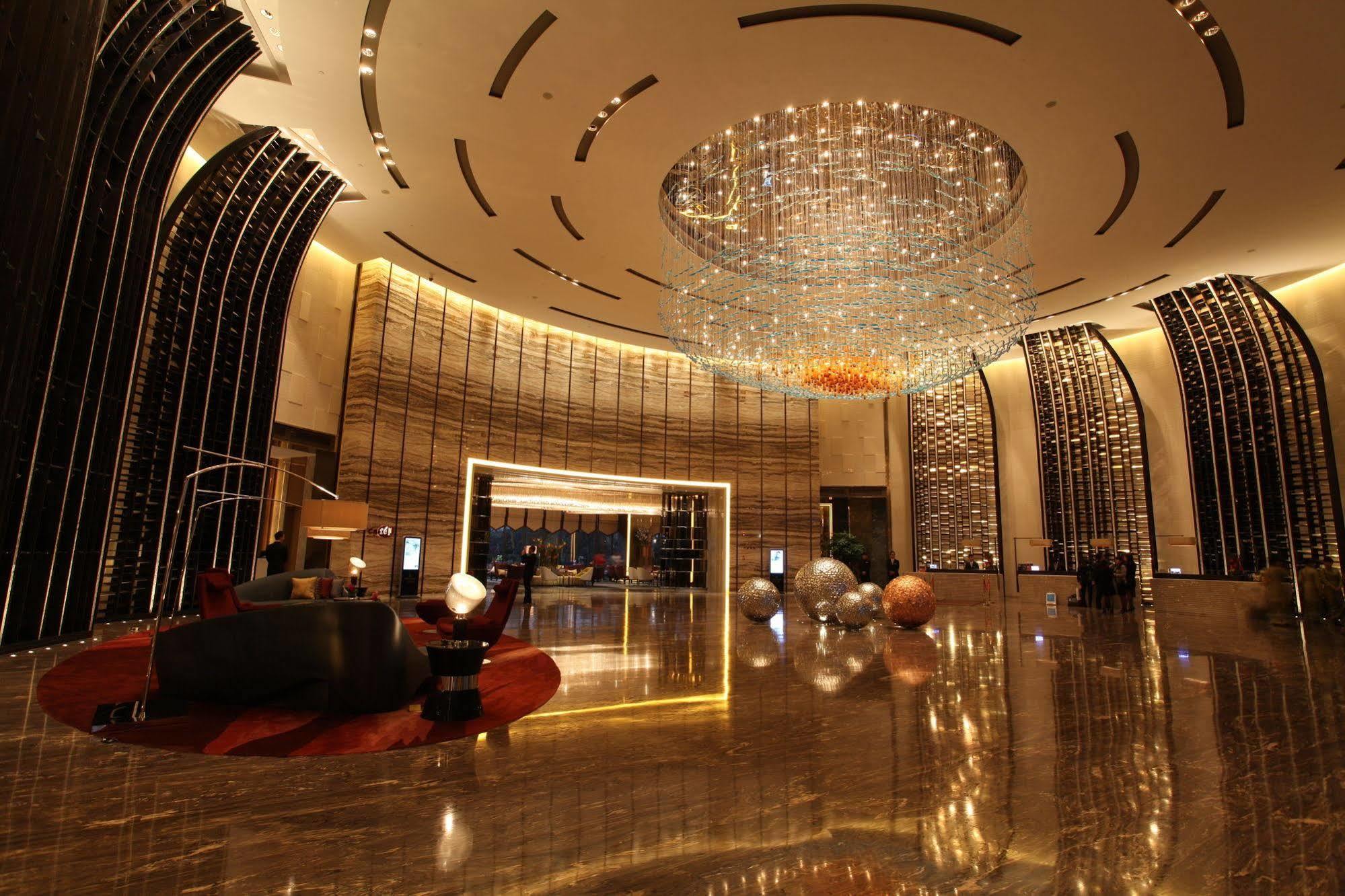Wanda Realm Jiangmen Hotell Exteriör bild
