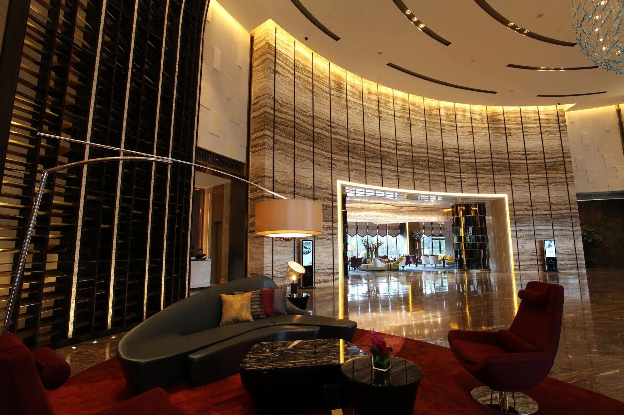 Wanda Realm Jiangmen Hotell Exteriör bild
