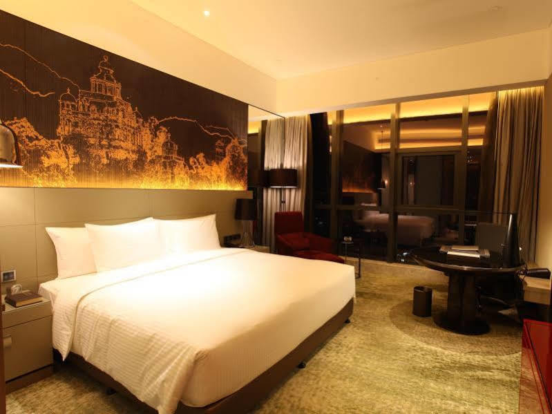 Wanda Realm Jiangmen Hotell Exteriör bild