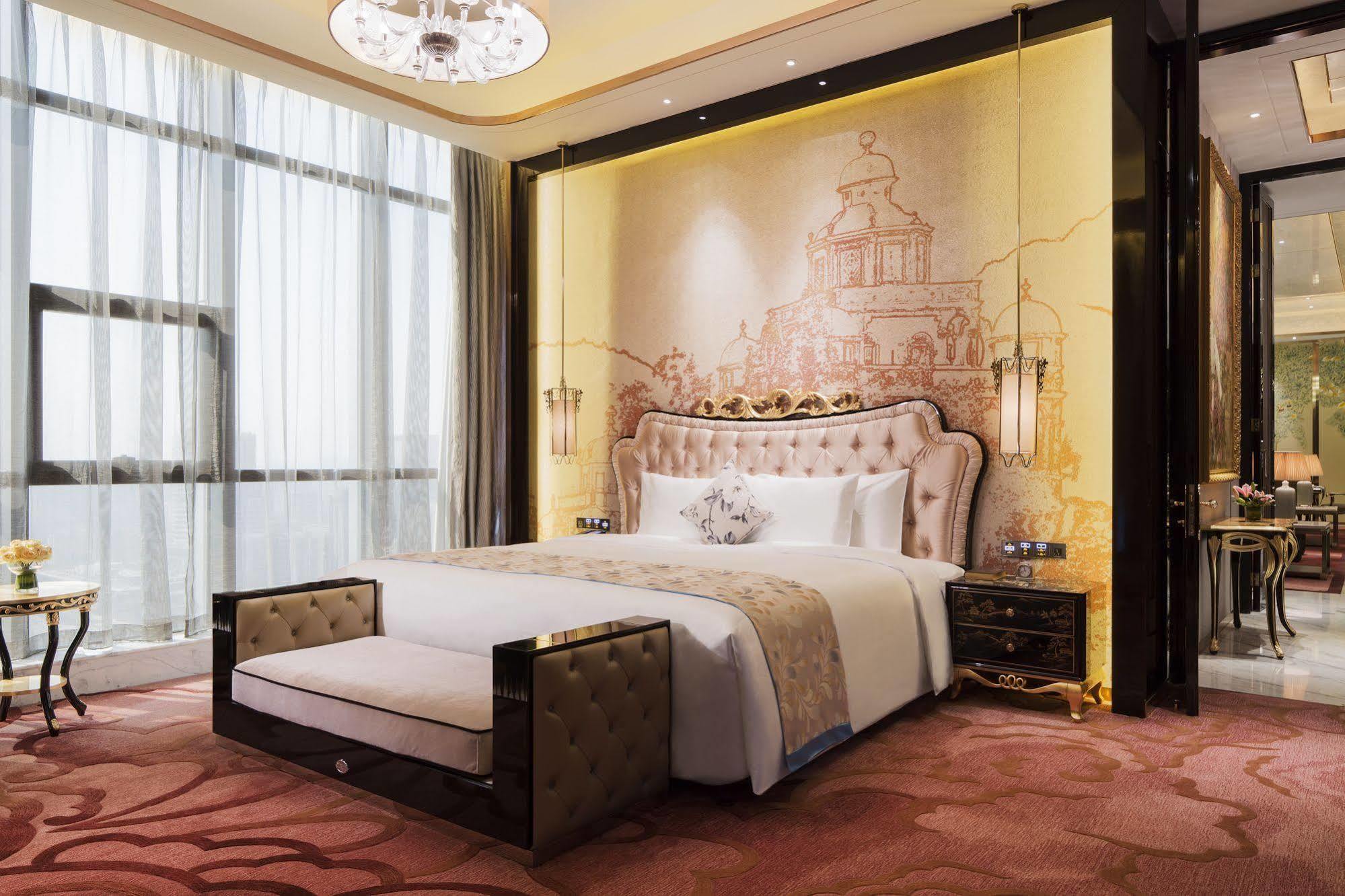 Wanda Realm Jiangmen Hotell Exteriör bild