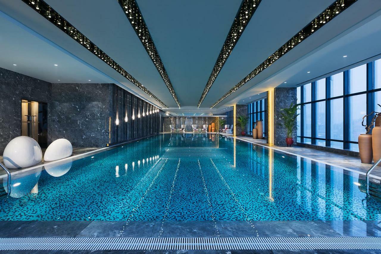 Wanda Realm Jiangmen Hotell Exteriör bild